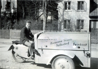 Lieferfahrzeug Hermann Peters