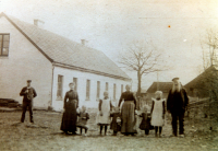 Lerchenberg 16 / Ecke Ahrensburger Weg