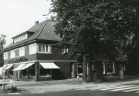Geschäftsgebäude, Ecke Claus-Ferck-Straße / Vörn Barkholt