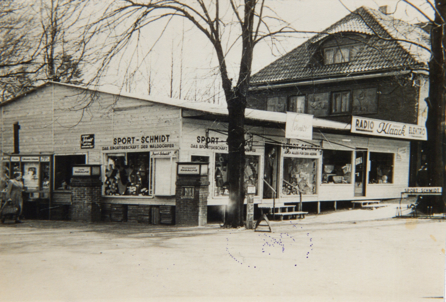 Geschäftsgebäude, Claus-Ferck-Straße 14, Museumsdorf Volksdorf