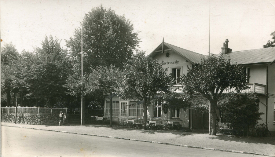 Hotel Zur Friedenseiche, Museumsdorf Volksdorf